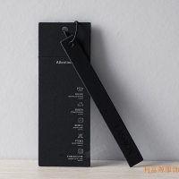 服裝吊牌廠男女裝吊牌定做吊卡衣服商標(biāo)童裝標(biāo)簽印刷紙卡訂做